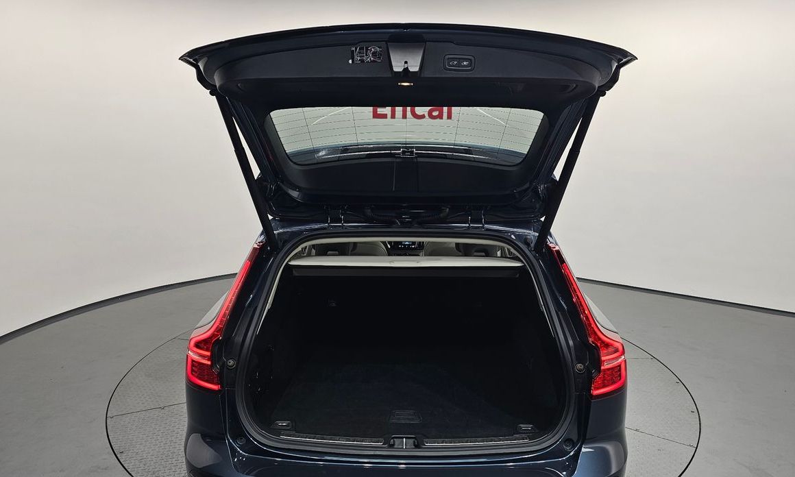 Volvo V60 2020