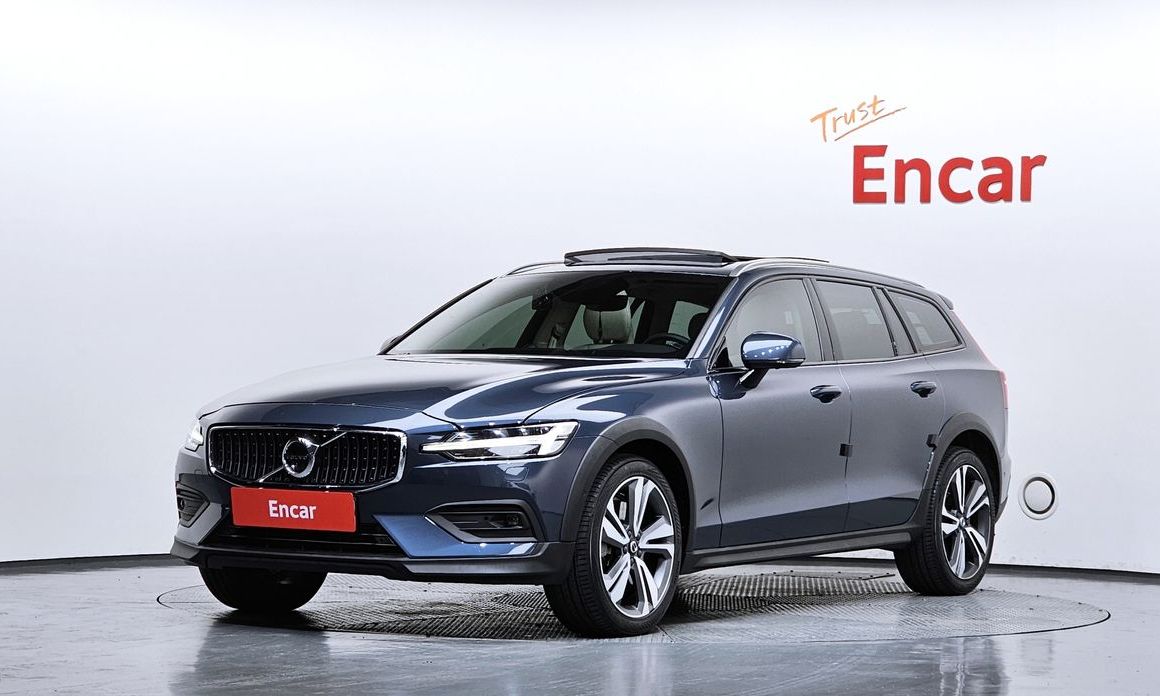 Volvo V60 2020