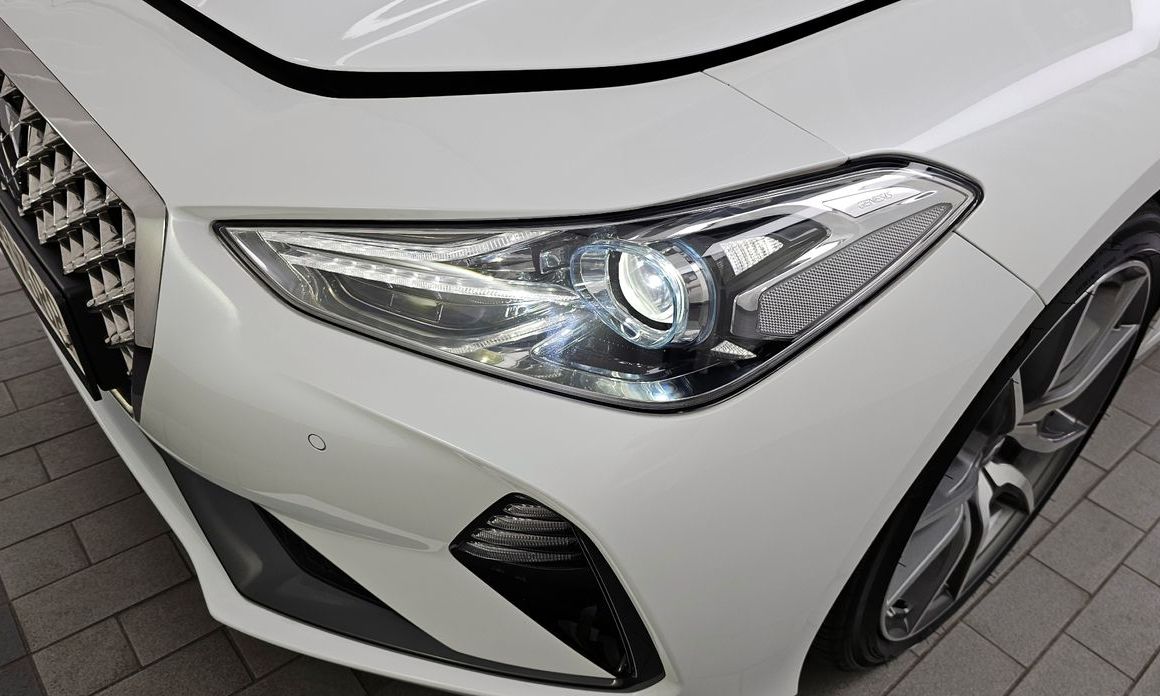 Genesis G70 2020