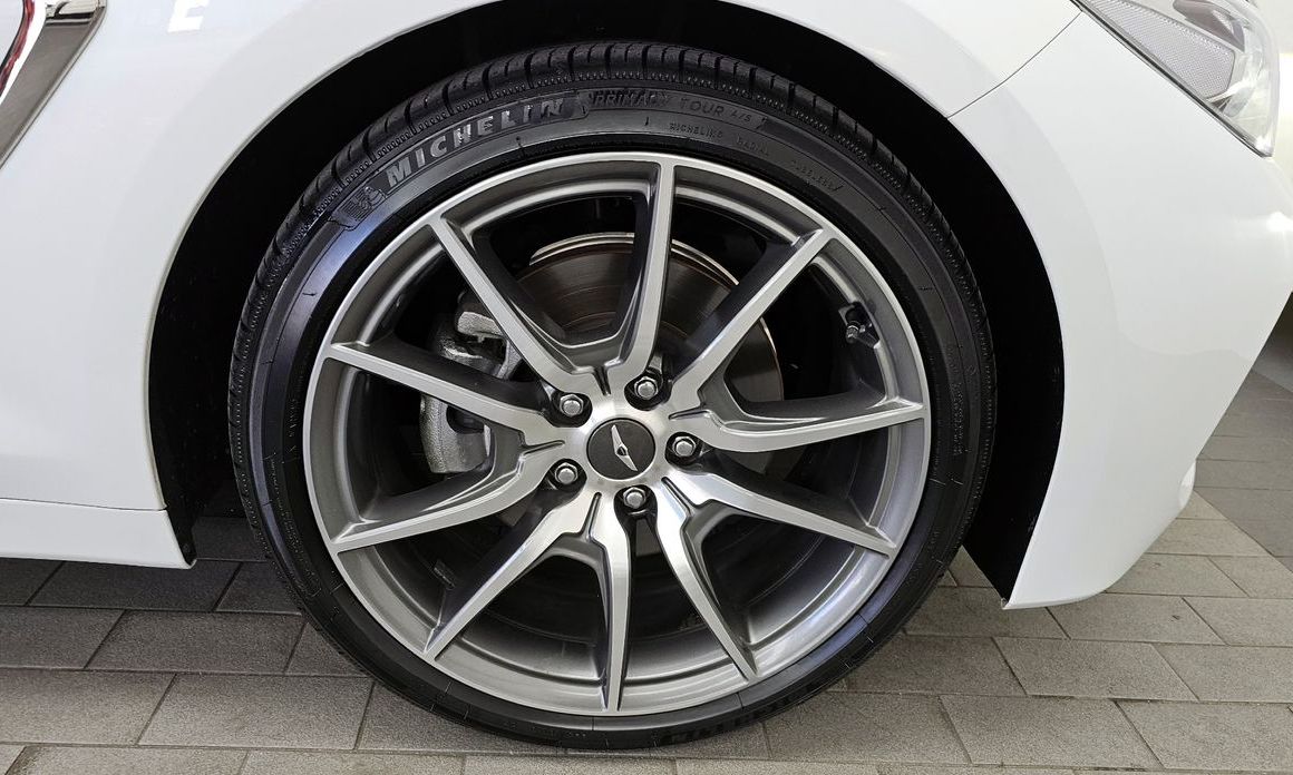 Genesis G70 2020