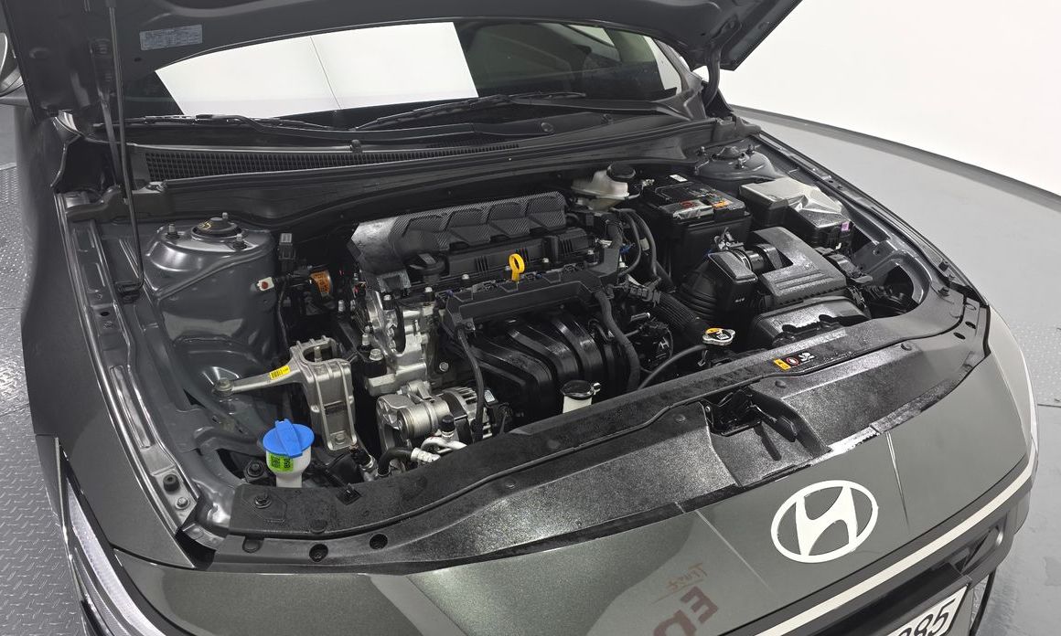 Hyundai AVANTE 2024