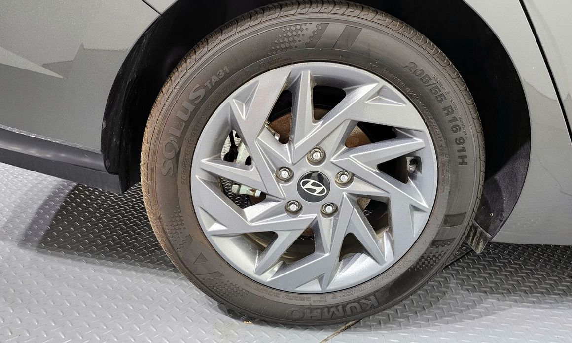 Hyundai AVANTE 2024