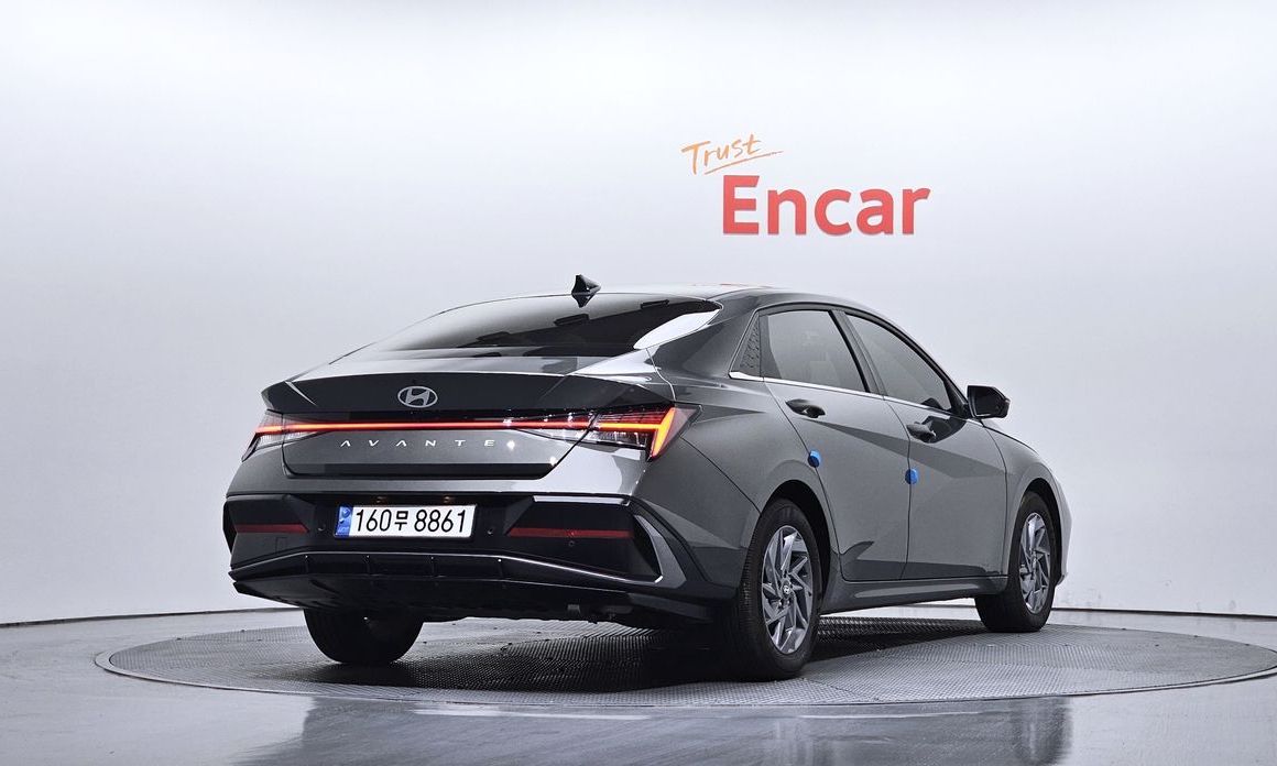 Hyundai AVANTE 2024