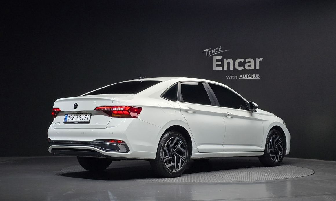 Volkswagen Jetta 2024