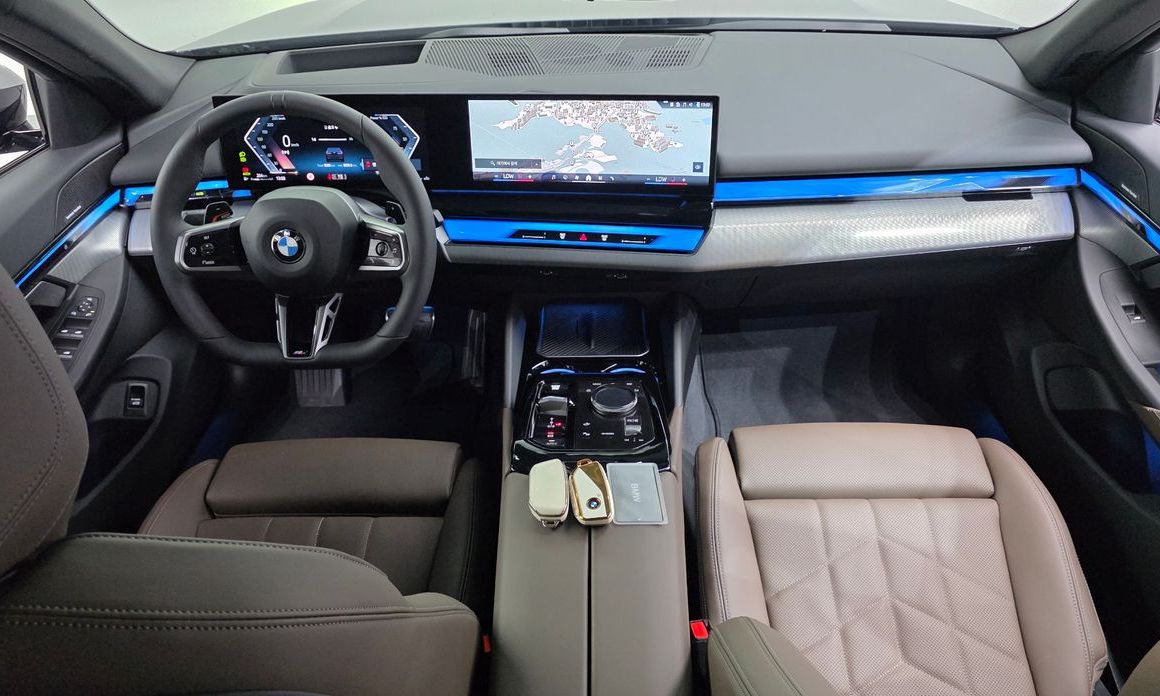 BMW 5-Series 2025