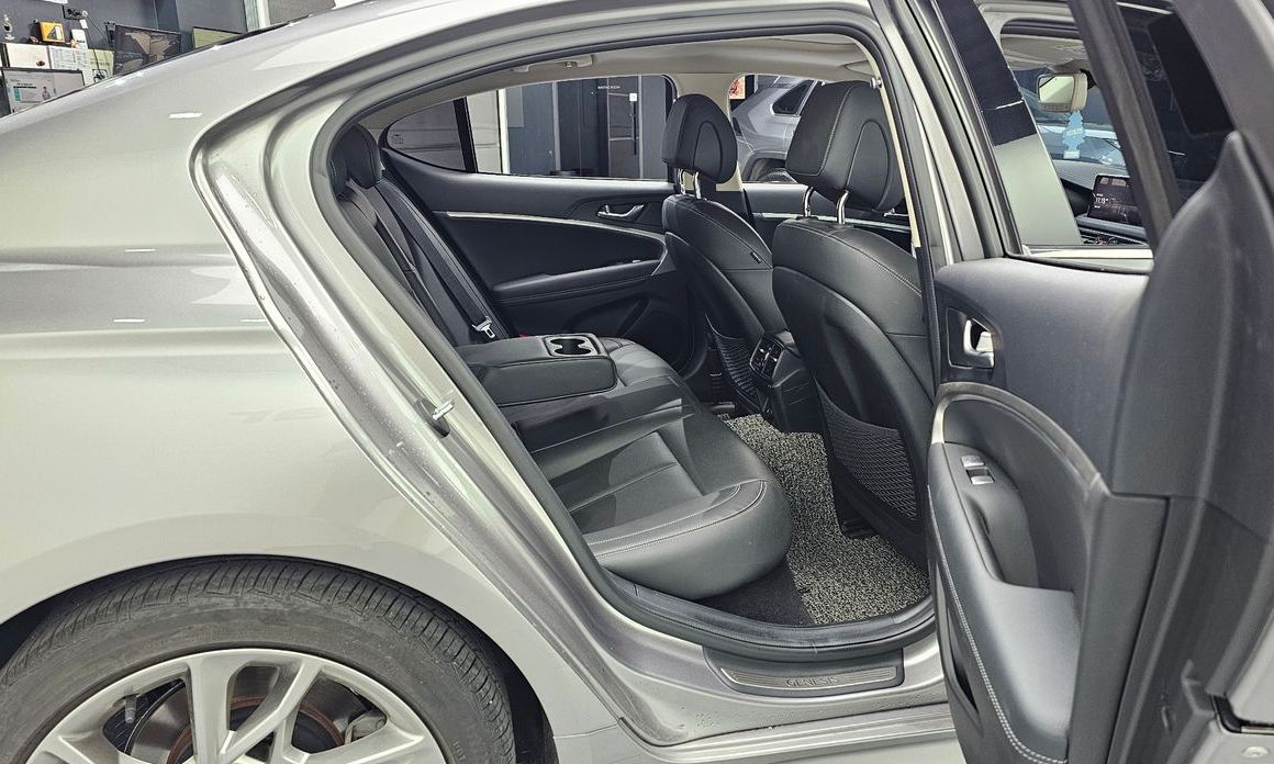 Genesis G70 2021