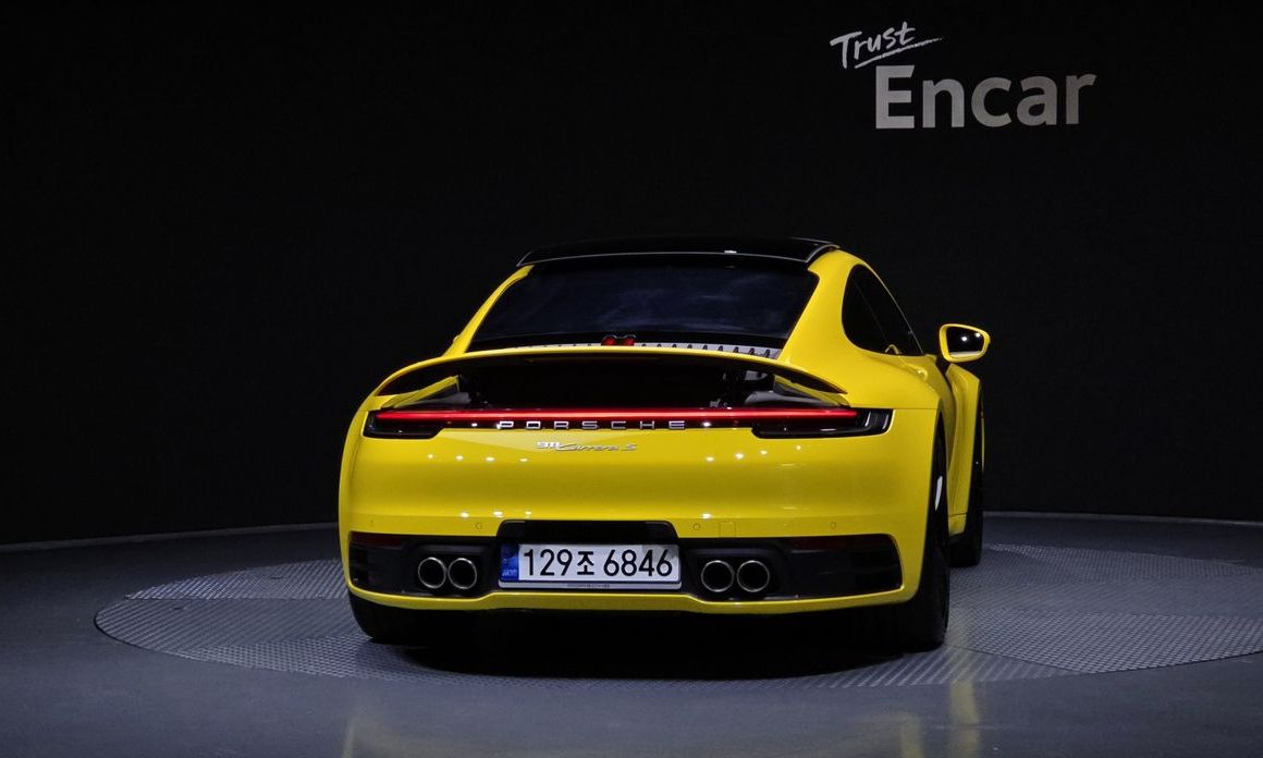 Porsche 911 2020