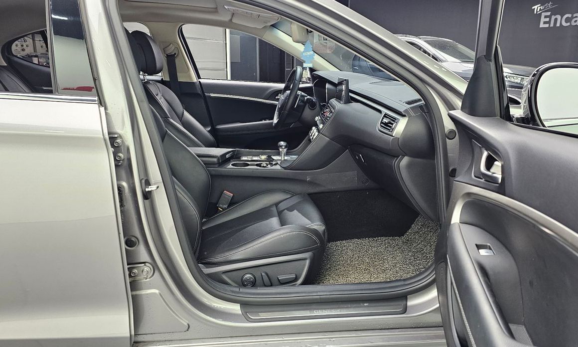 Genesis G70 2021