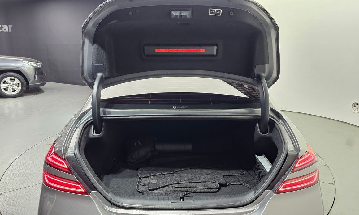 Genesis G70 2021