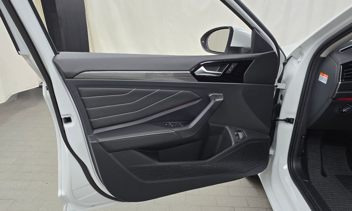 Volkswagen Jetta 2024