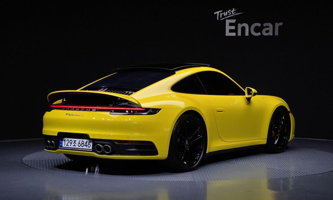 Porsche 911 2020