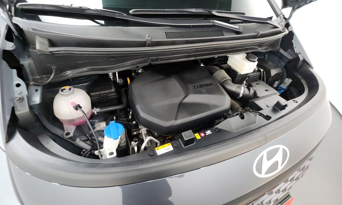 Hyundai Staria 2025