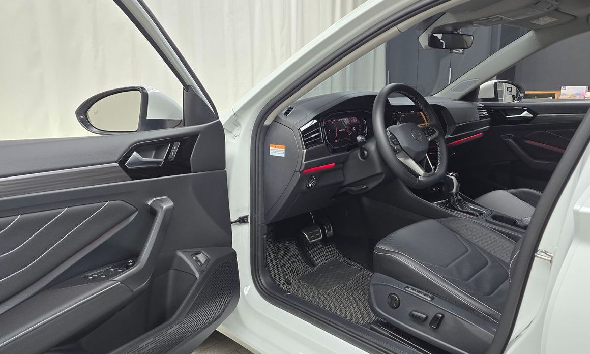 Volkswagen Jetta 2024