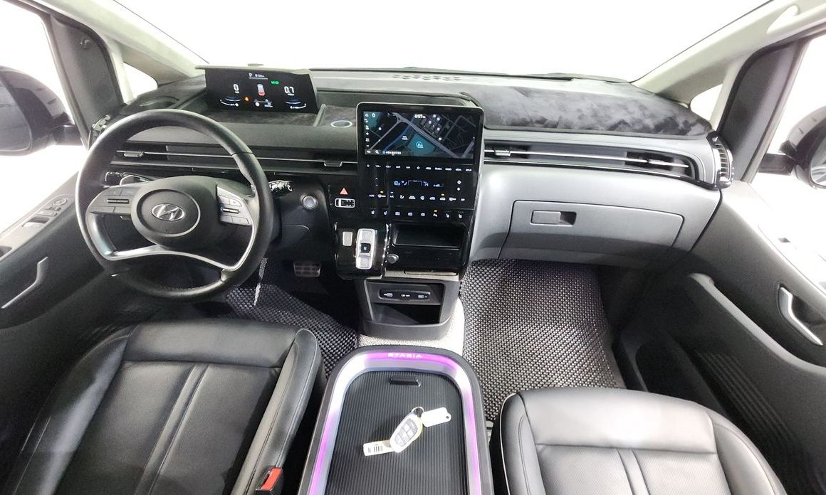 Hyundai Staria 2023