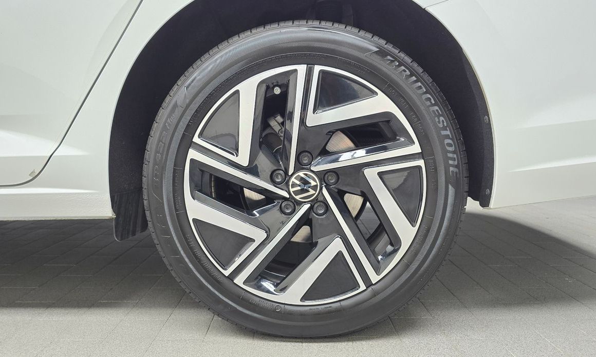 Volkswagen Jetta 2024