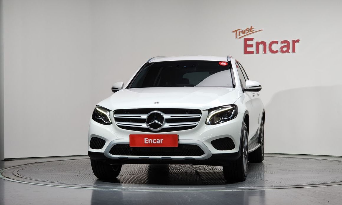 Mercedes-Benz GLC-Class 2019