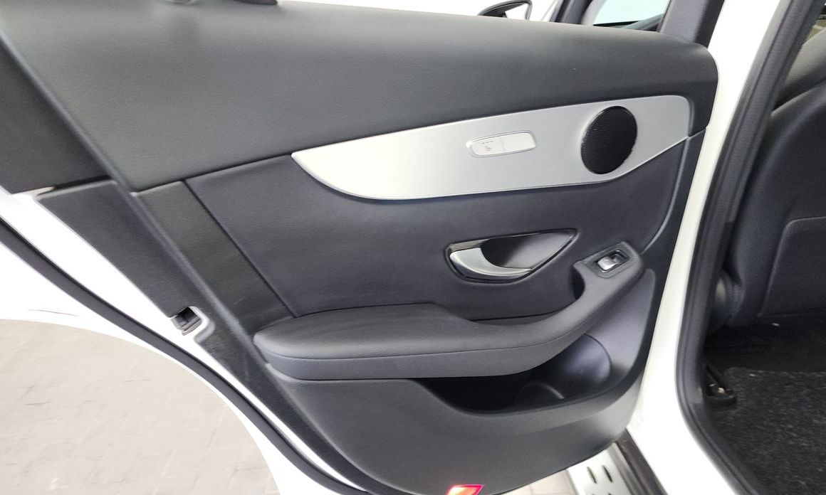 Mercedes-Benz GLC-Class 2019