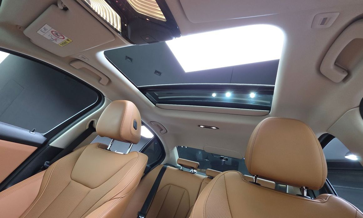 BMW 3-Series 2023