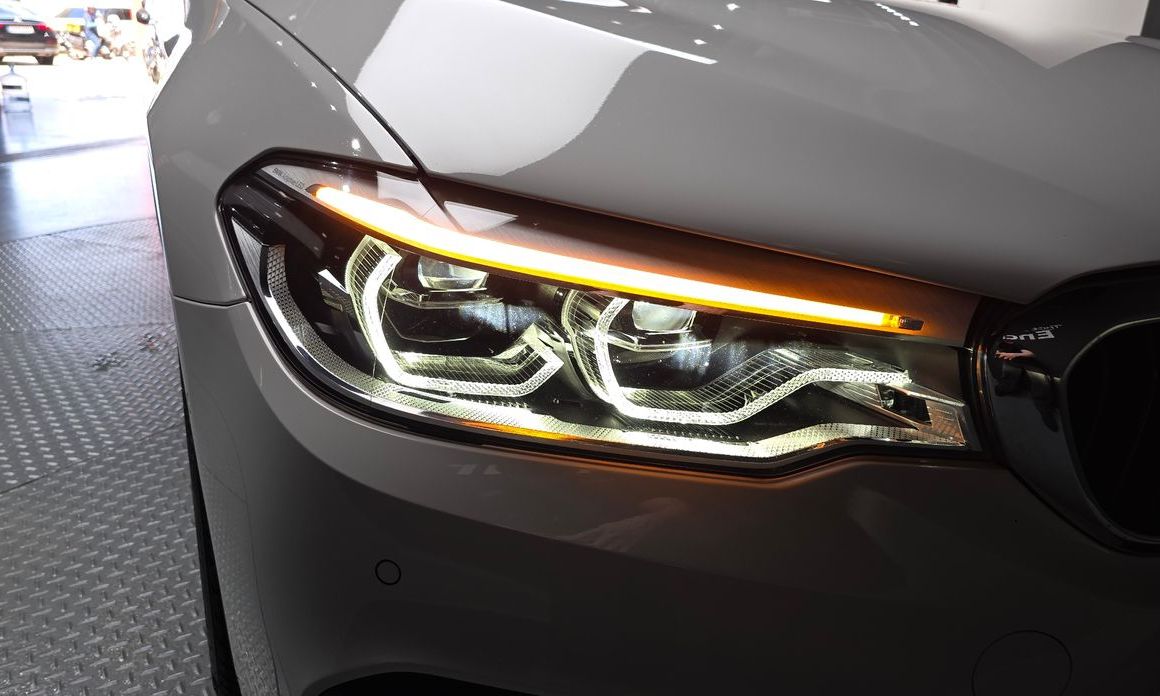BMW 5-Series 2020