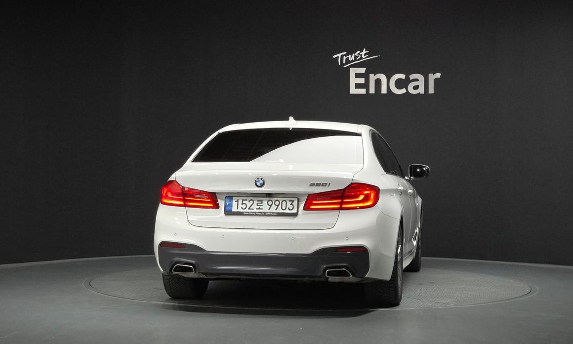 BMW 5-Series 2020