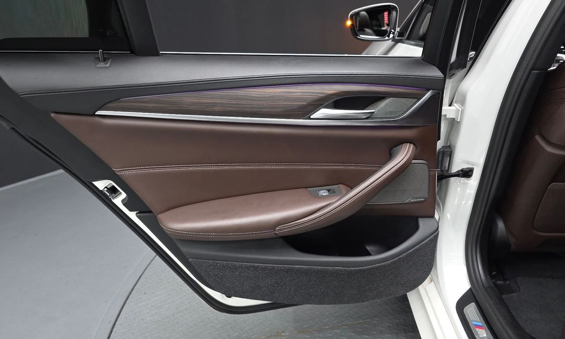 BMW 5-Series 2020