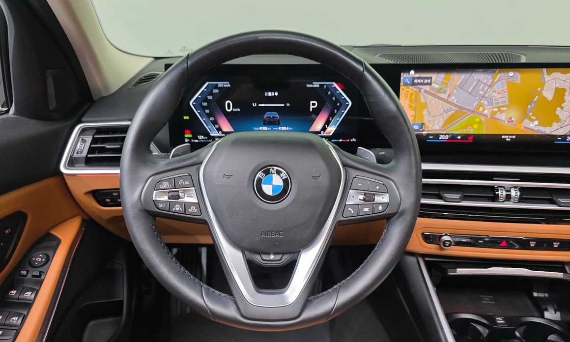 BMW 3-Series 2023