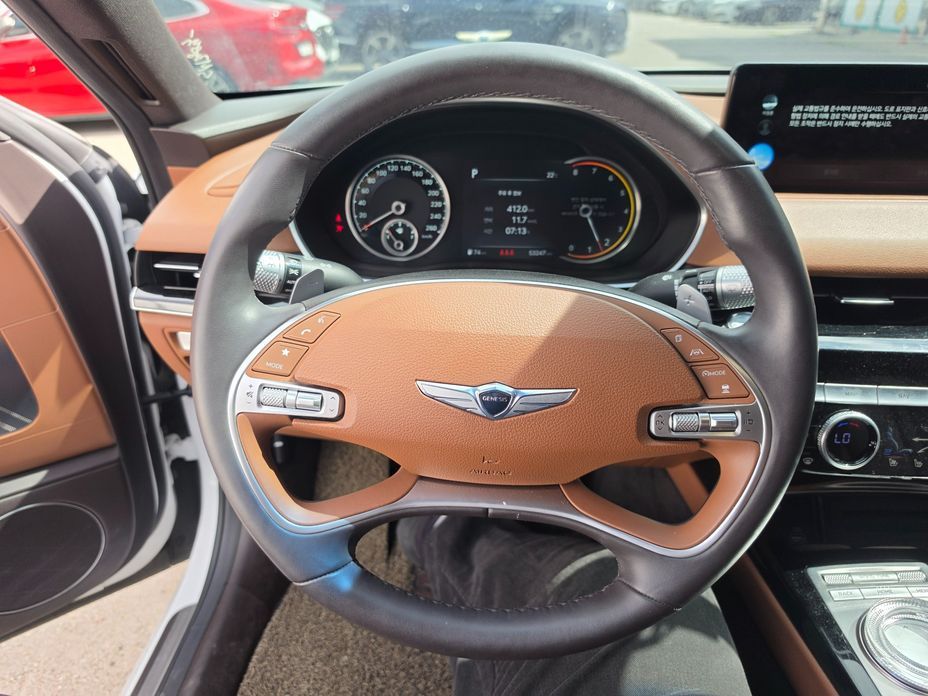 Genesis G80 2021