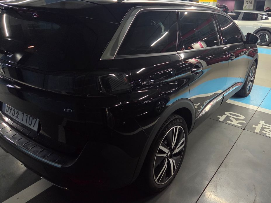 Peugeot 5008 2025