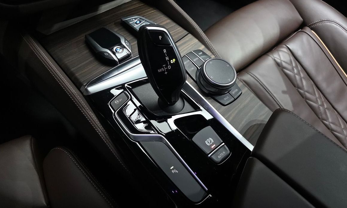 BMW 5-Series 2020