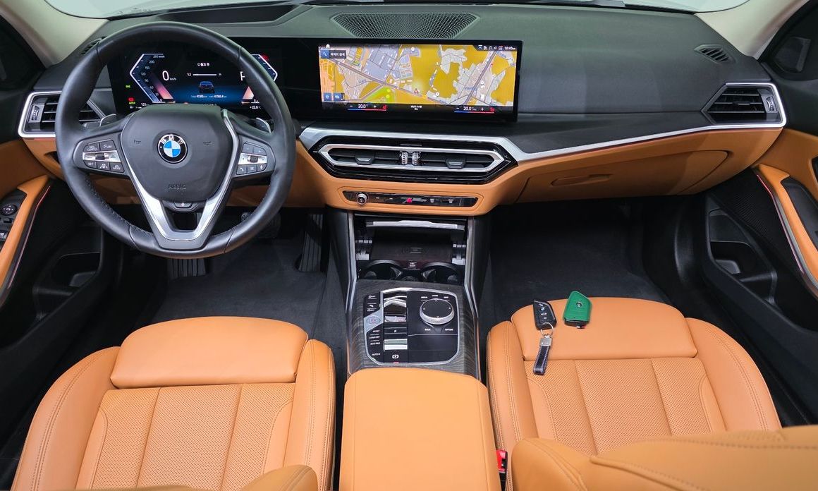 BMW 3-Series 2023