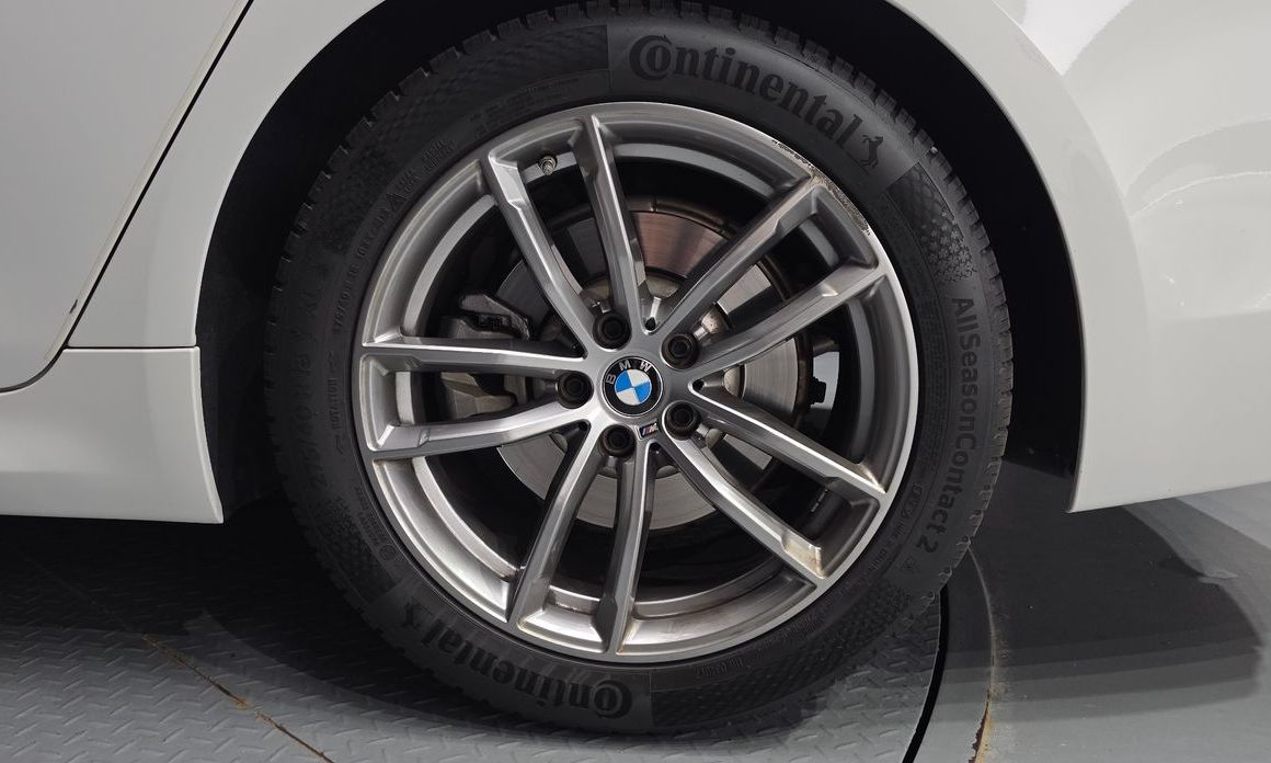 BMW 5-Series 2020
