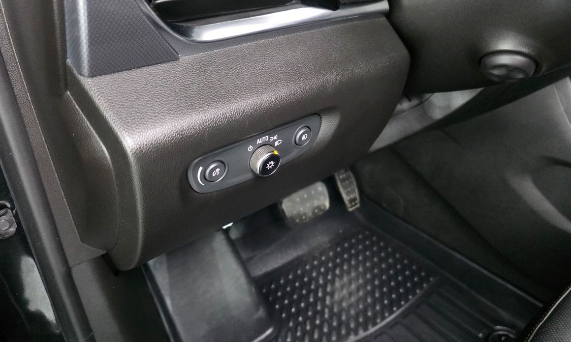 ChevroletGMDaewoo Traverse 2021