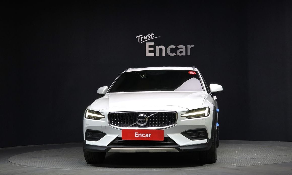 Volvo V60 2021