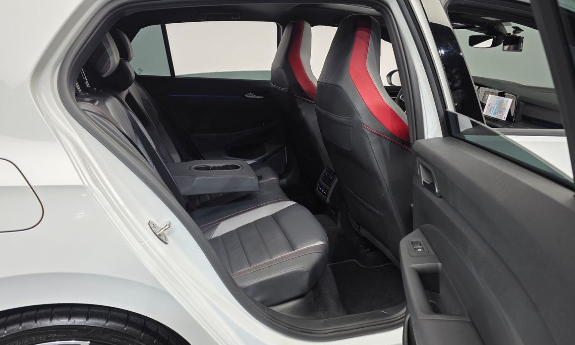 Volkswagen Golf 2024