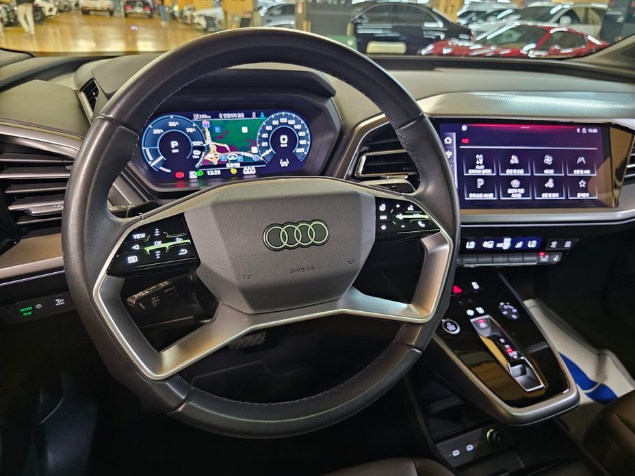 Audi Q4 e-tron 2022