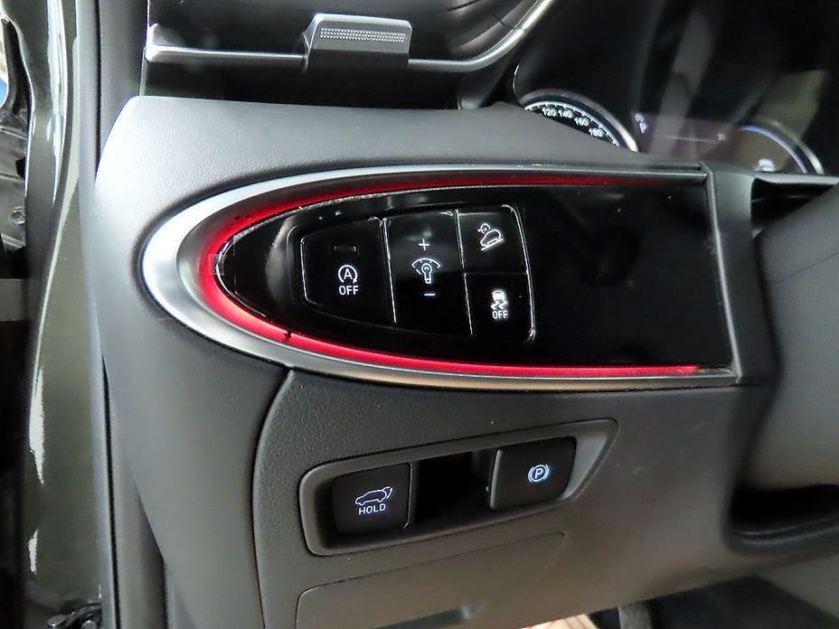 Genesis GV70 2024