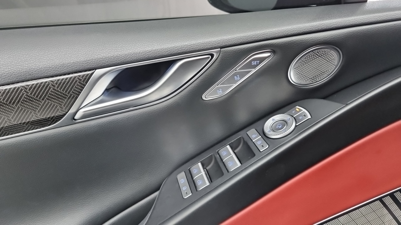 Genesis G80 2022
