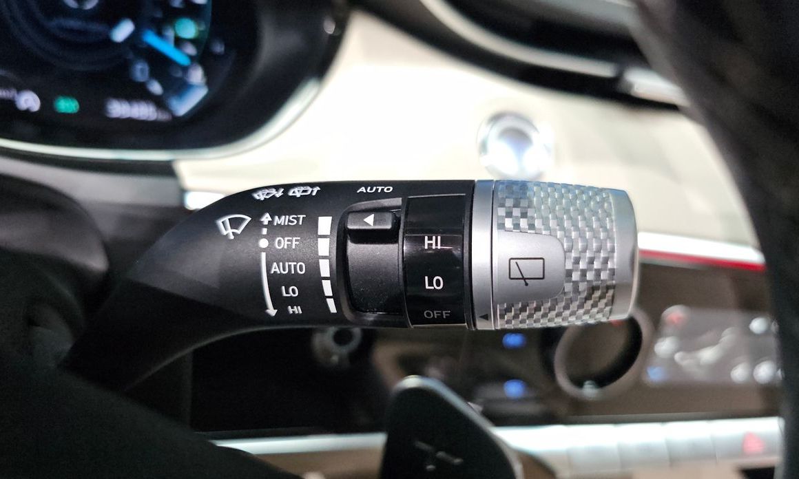 Genesis GV70 2023