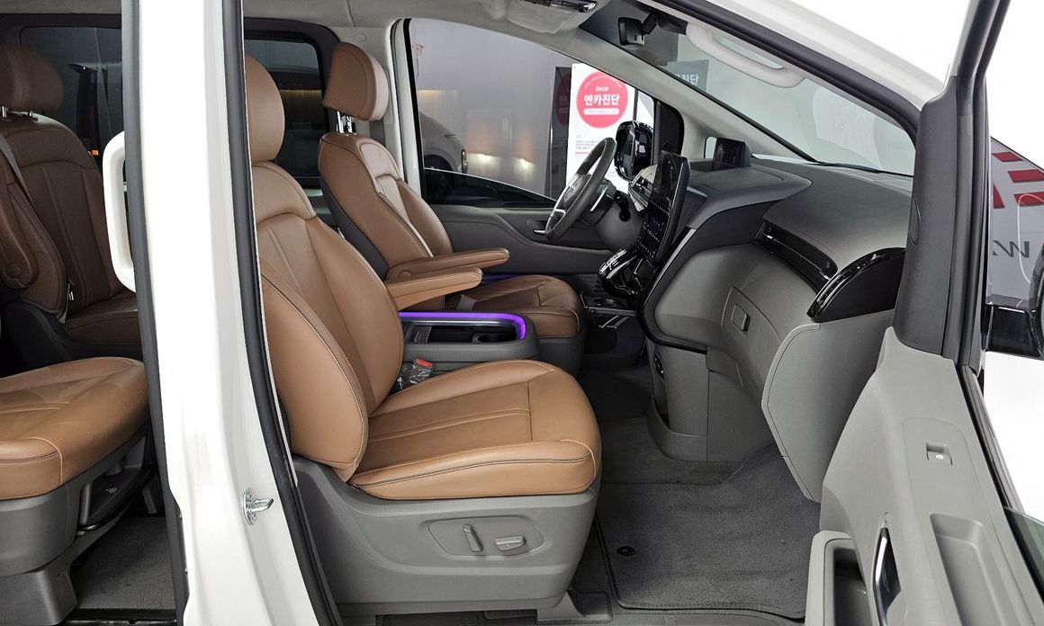 Hyundai Staria 2024