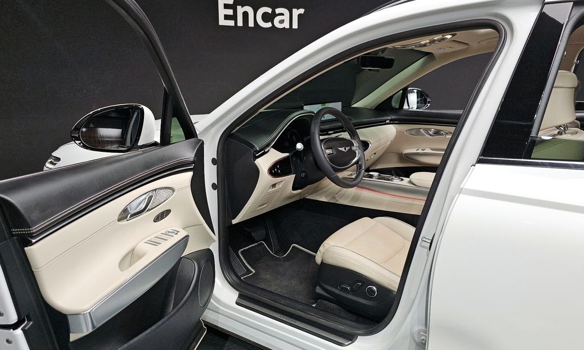 Genesis GV70 2023