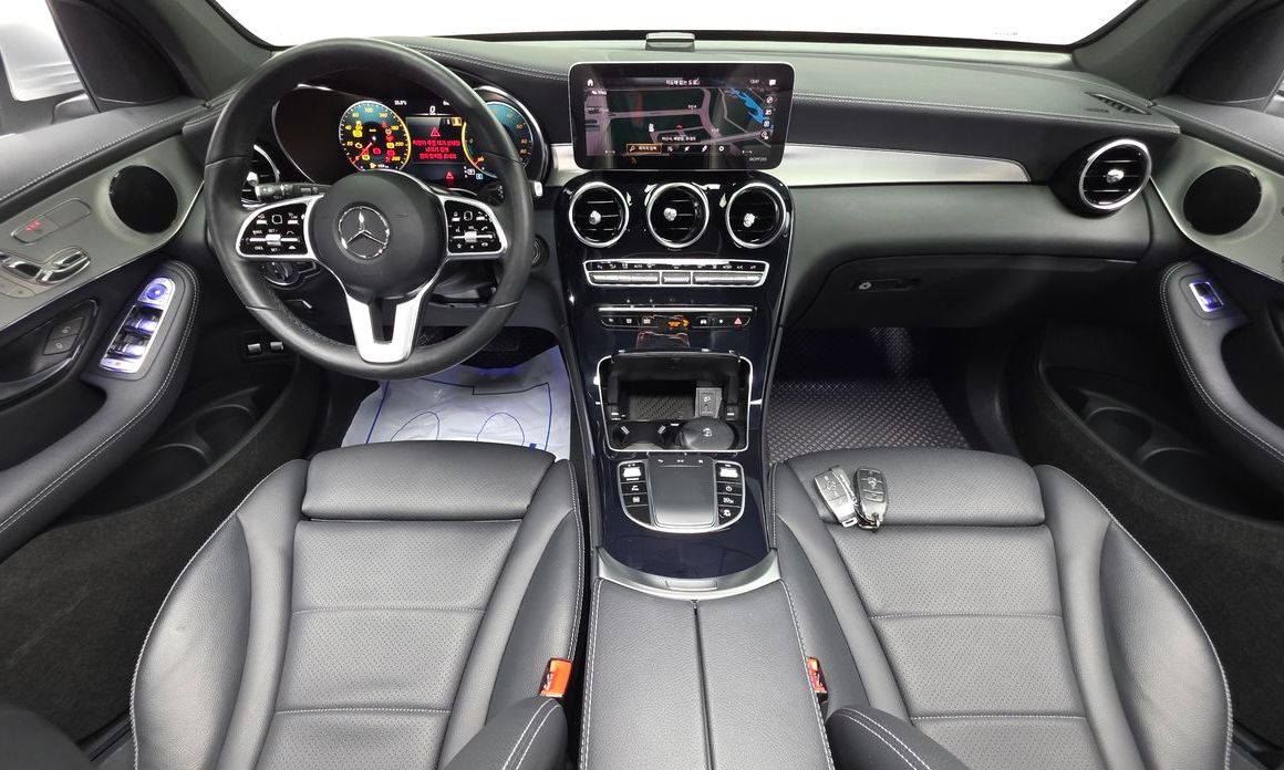 Mercedes-Benz GLC-Class 2020