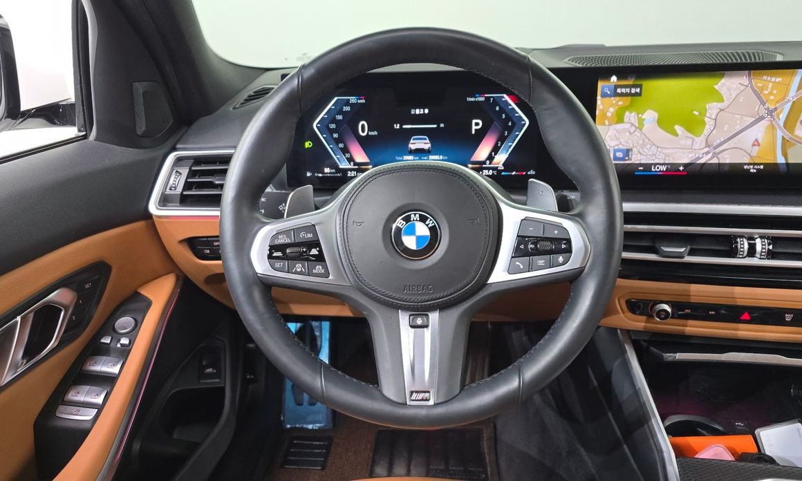 BMW 3-Series 2023