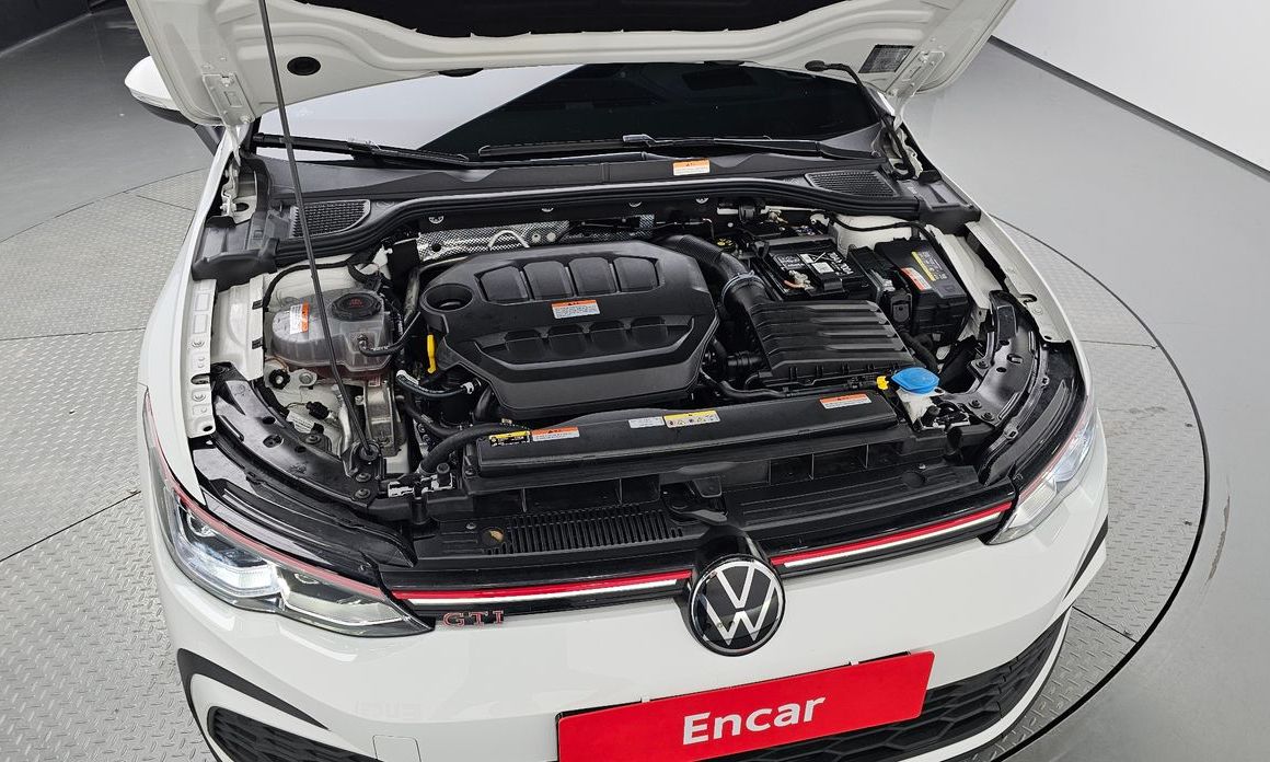 Volkswagen Golf 2024