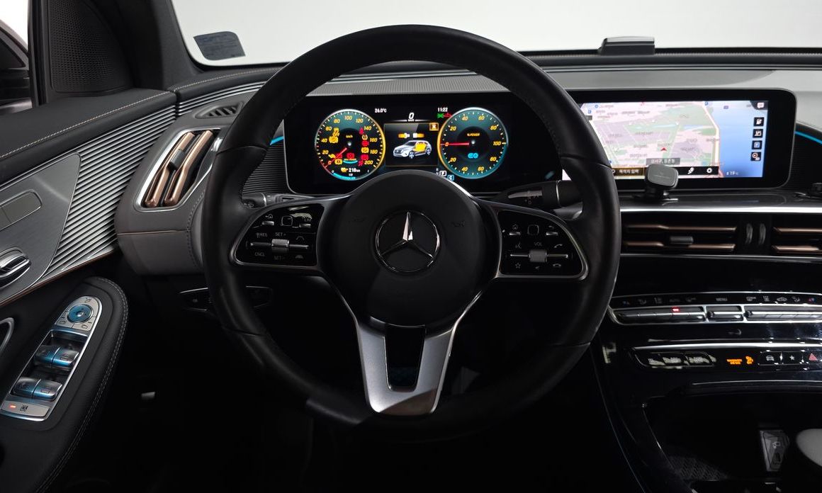 Mercedes-Benz EQC 2020