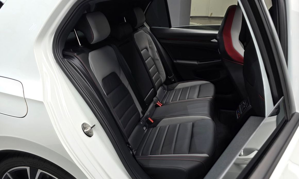 Volkswagen Golf 2024