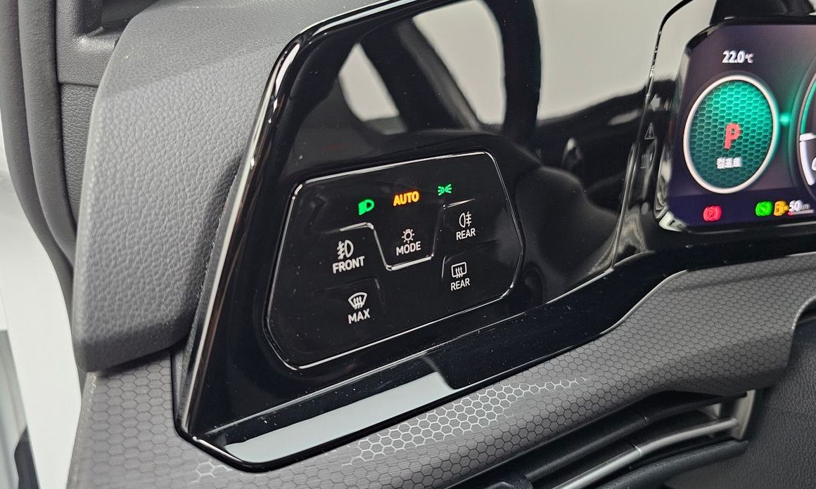 Volkswagen Golf 2024