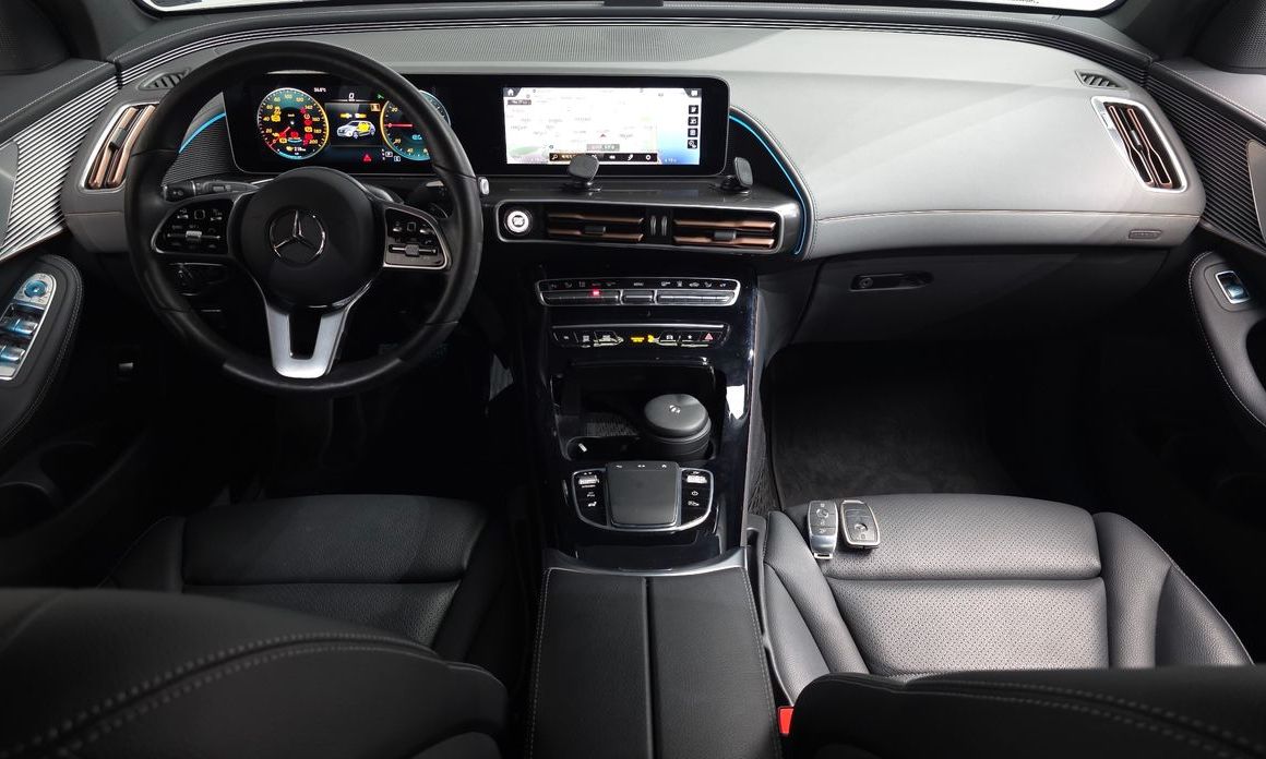 Mercedes-Benz EQC 2020
