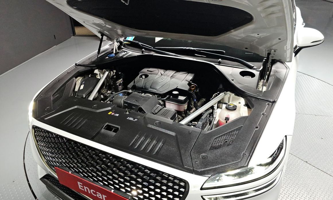 Genesis GV70 2023