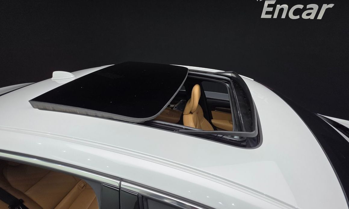 Volvo S90 2023