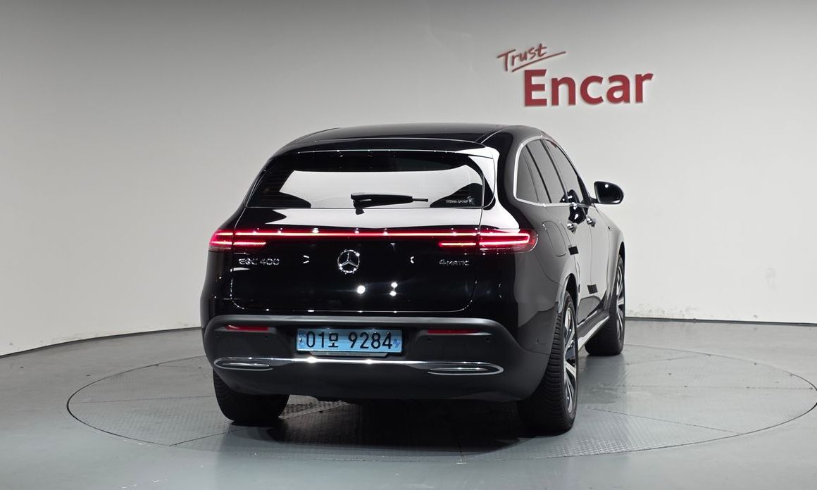 Mercedes-Benz EQC 2020